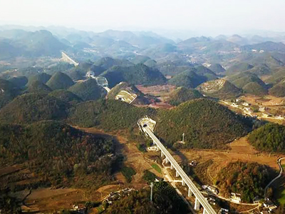 成貴鐵路邊坡在線監(jiān)測系統(tǒng)