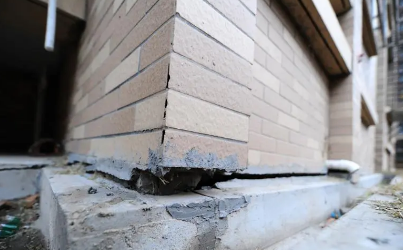 房屋傾斜監(jiān)測